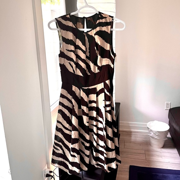 Micheal Kors Mini Silk Animal Print Dress - Picture 2 of 9